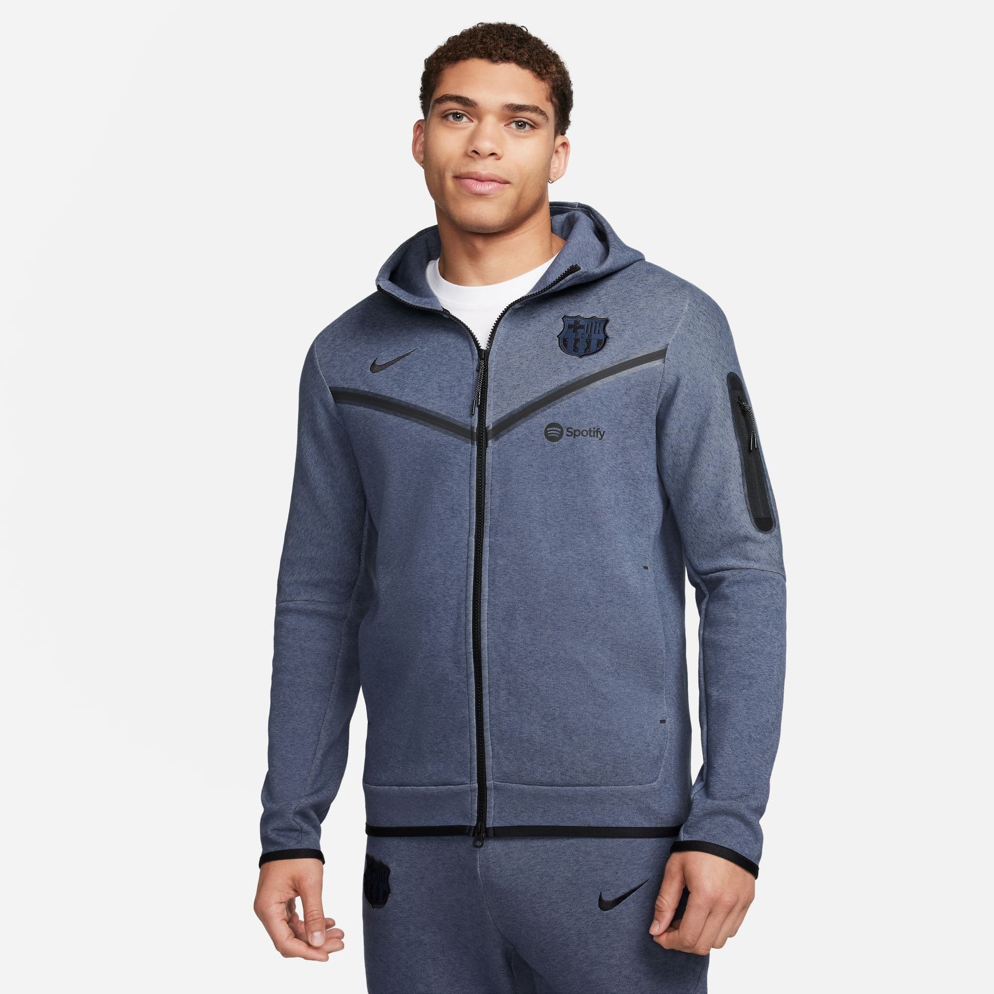 BARCELONA TECH FLEECE GREY WINDRUNNER 2023-24