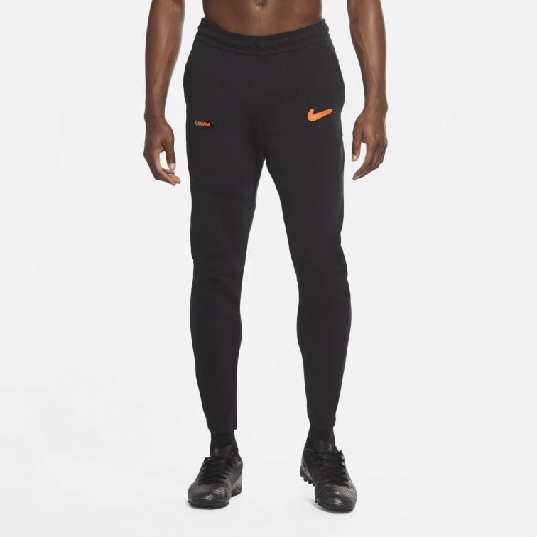 pantaloni nike tech pack