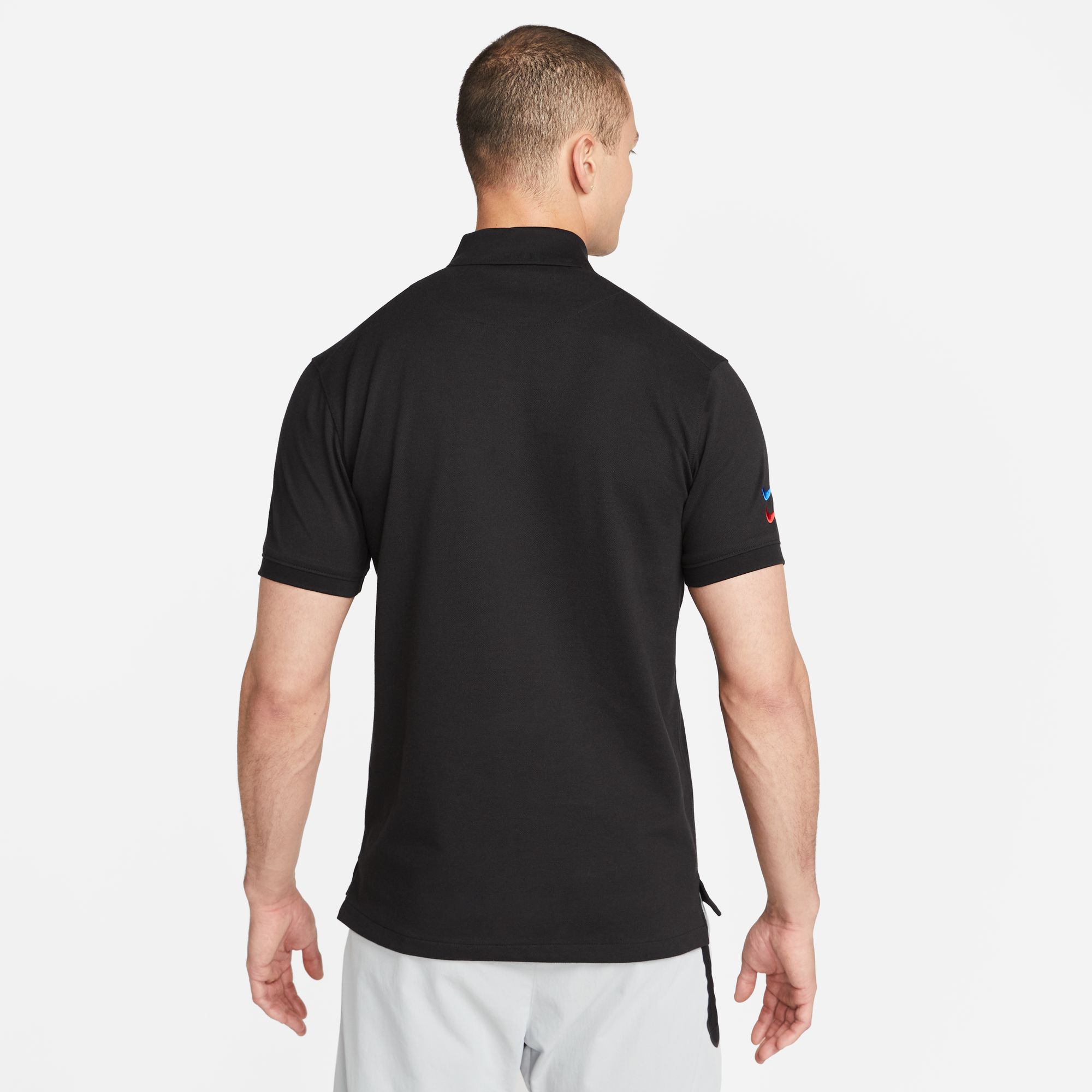 Terza maglia Barcellona 2013-2014, Nike sceglie ancora il nero