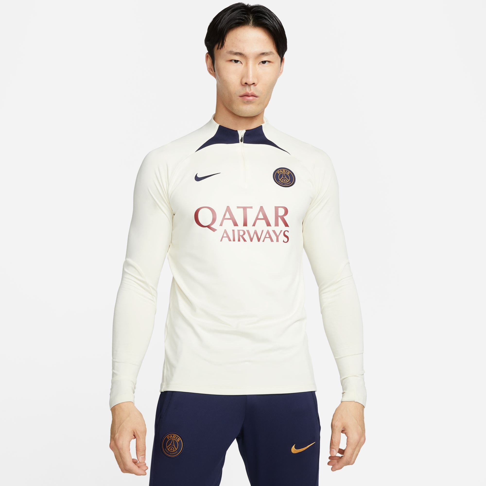 white psg jumper